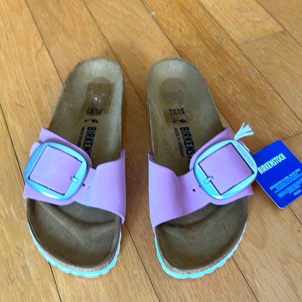 New BIRKENSTOCK Madrid Leather Flat Sandals. Size 7